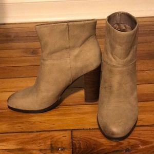 Aldo tan boots